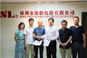 又一次親密接觸！Philips與深聯電路簽訂未來三年的深度合作協議